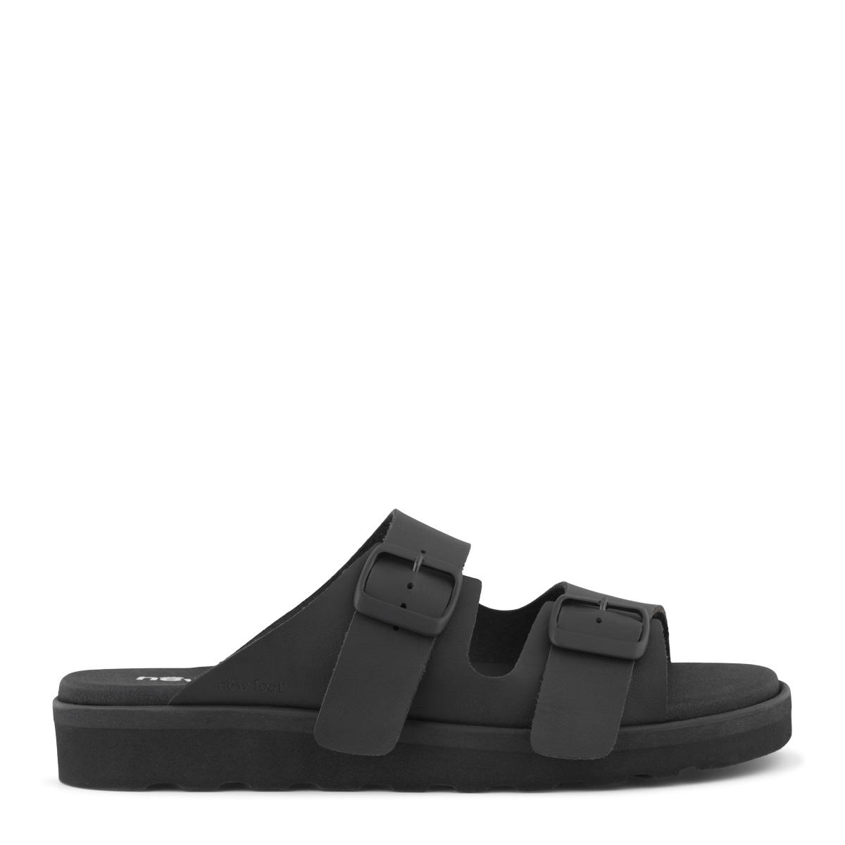 Slip in sandal med to spænder til regulering