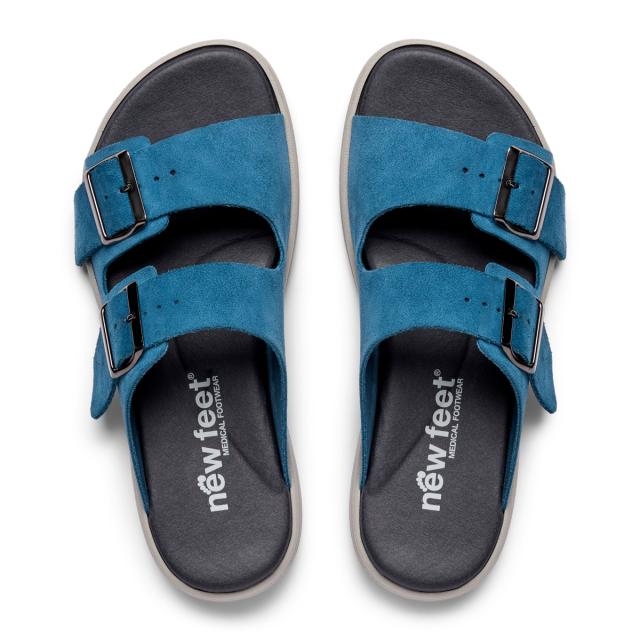 Slipper med sporty ydersål og to regulerbare spænder